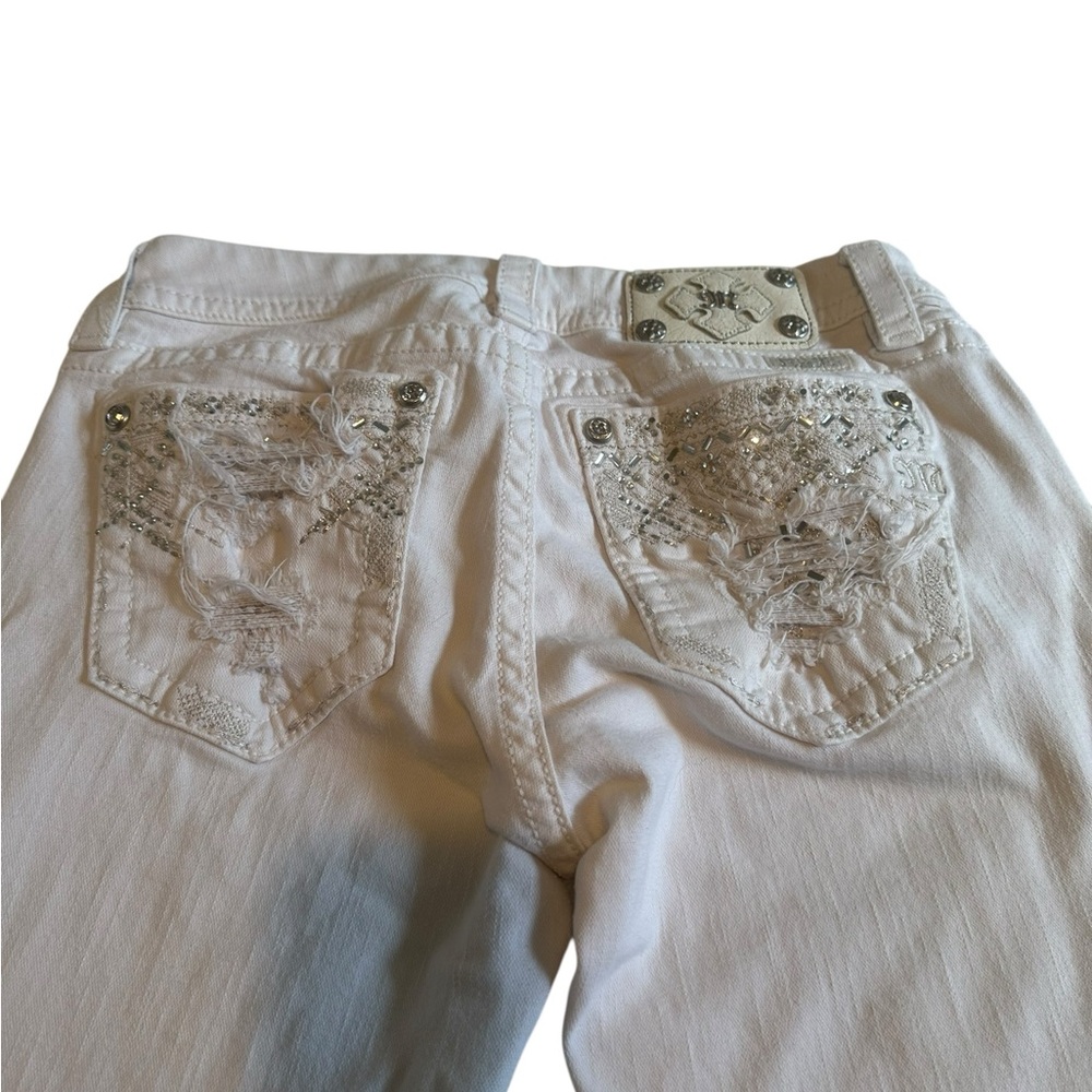 Miss Me White Crop Denim Capri - Picture 11 of 15